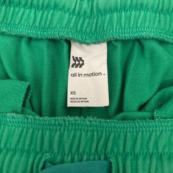 All in Motion Teal Active Shorts - Picture 2 of 2